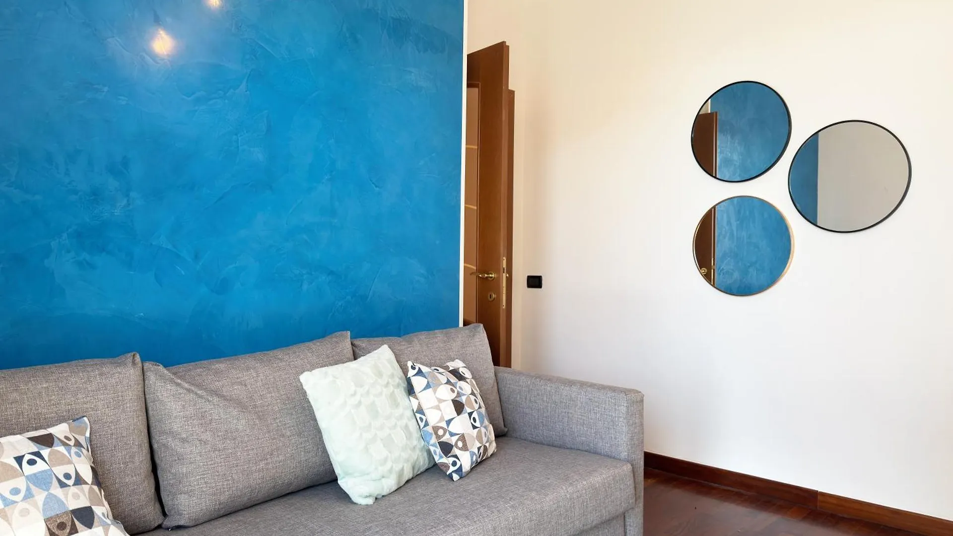 200 Mt Dal Mare - Due Balconi E Vista Sul Mare Apartment Pietra Ligure Italy