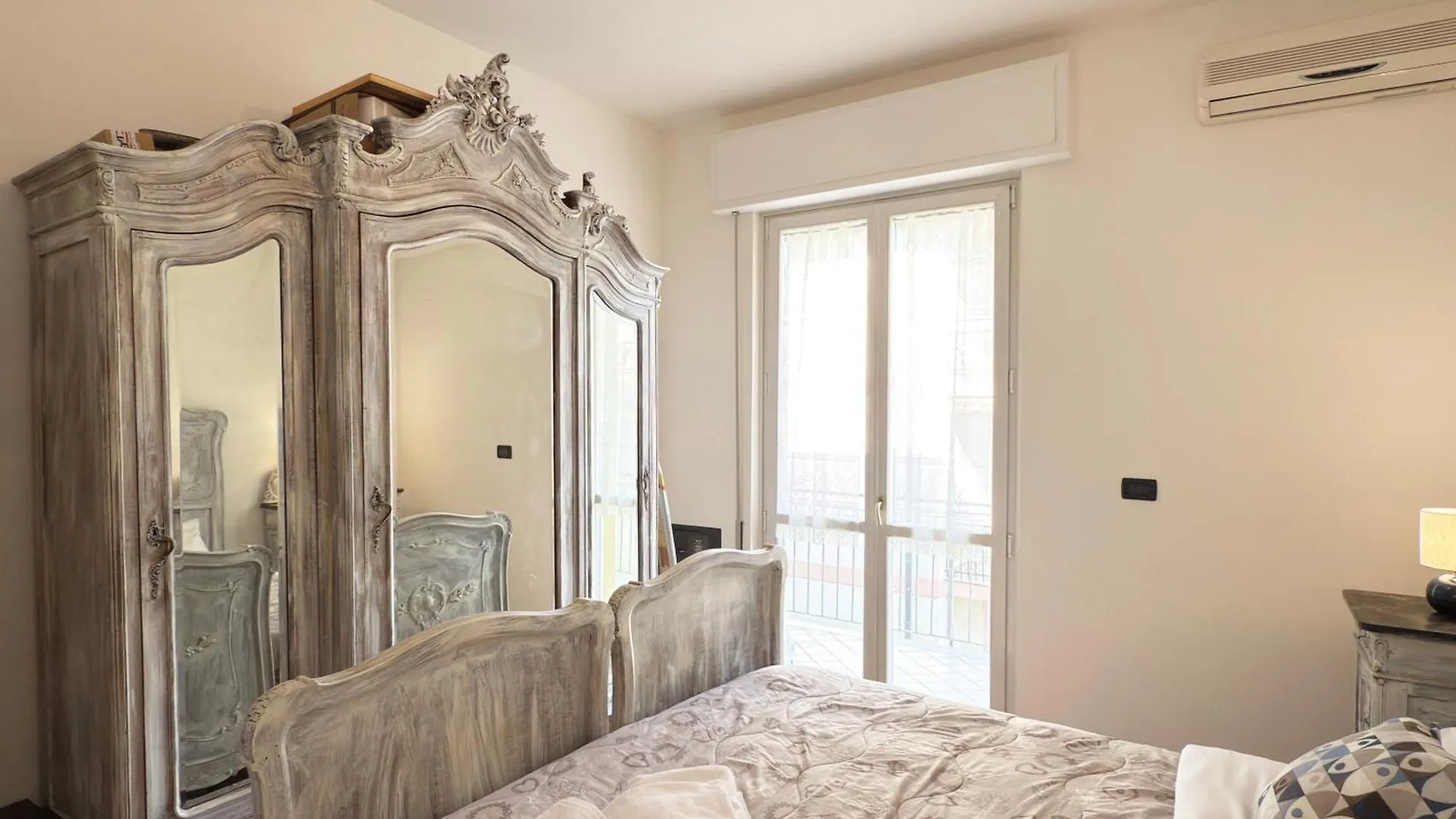 200 Mt Dal Mare - Due Balconi E Vista Sul Mare Apartment Pietra Ligure